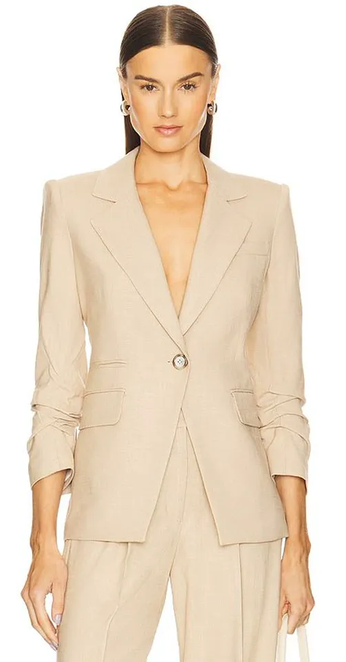 The Secret Uniform of Trump's Female Aides, as Seen on Karoline Leavitt and Kristi Noem