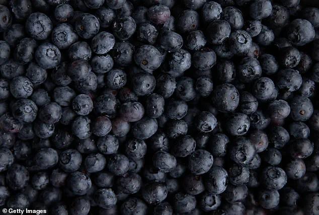 Dr. Saurabh Sethi Warns: 'Not All Fruits Are Equal' – Overripe Bananas May Harm Gut Health, Expert Advises Caution