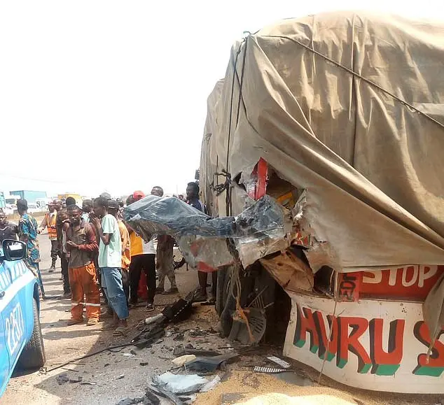 Anthony Joshua Survives Nigeria Car Crash, Two Friends Killed