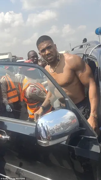 Anthony Joshua Survives Nigeria Car Crash, Two Friends Killed