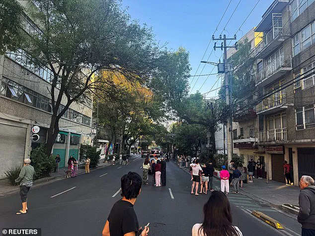 Mexico Shaken by 6.5-Magnitude Earthquake Near Acapulco as President's Press Briefing Interrupted