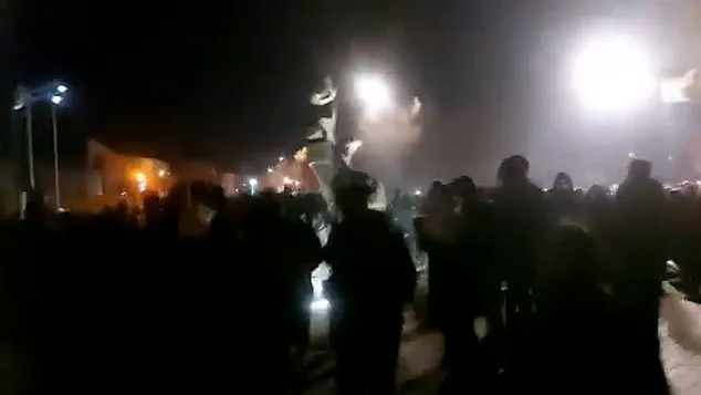 Reza Pahlavi at the Heart of Iran's Unrest: Protests Fuelled by Economic Crisis and Nostalgia for the Pahlavi Era