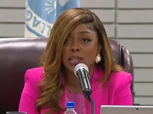 JPMorgan Chase Alleges Lori Lightfoot Failed to Pay $11,000 in Credit Card Bills, Leading to Lawsuit