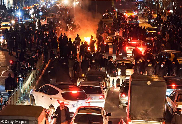Violent Protests in Iran, 600 Dead, Prompt Urgent Evacuation Orders for Americans as Trump’s Administration Weighs Retaliation