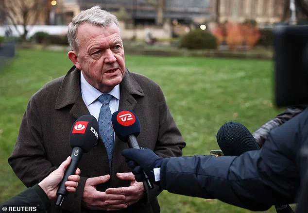 Lisa Murkowski Hints at Using Venezuela Precedent to Block Greenland War Powers Resolution, Citing 'No Active Hostilities' Argument