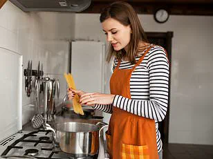 Urgent Health Alert: Refined Carbohydrates and the Metabolic Crisis – Experts Warn of Escalating Diabetes and Heart Disease Risks