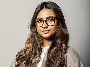 Mysterious Leg Pain Strikes College Student Cassandra Hill, Altering Her Academic Journey