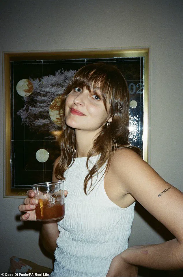 Rosie van Amerongen's Journey: From Airport Arrest to Bipolar Diagnosis