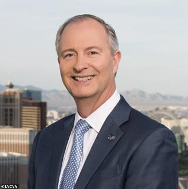 Las Vegas Tourism Drops 7.5% as Circus Circus Revives Bingo to Attract Visitors