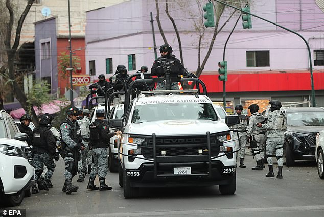 Mexico Violence Traps Tourists as Chaos Erupts After Cartel Leader's Killing