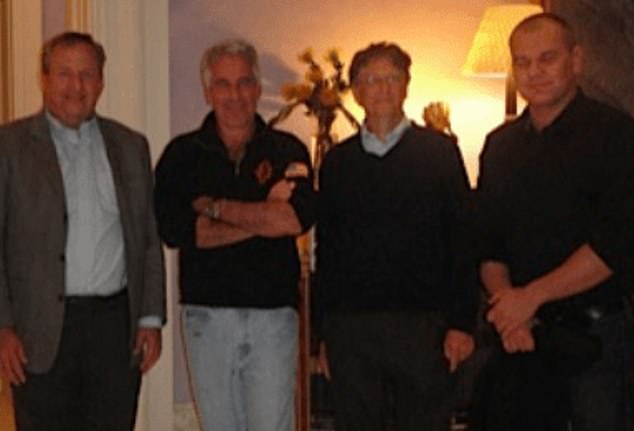 Bill Gates Admits Relationships with Russian Women, Denies Epstein Ties in WSJ Report