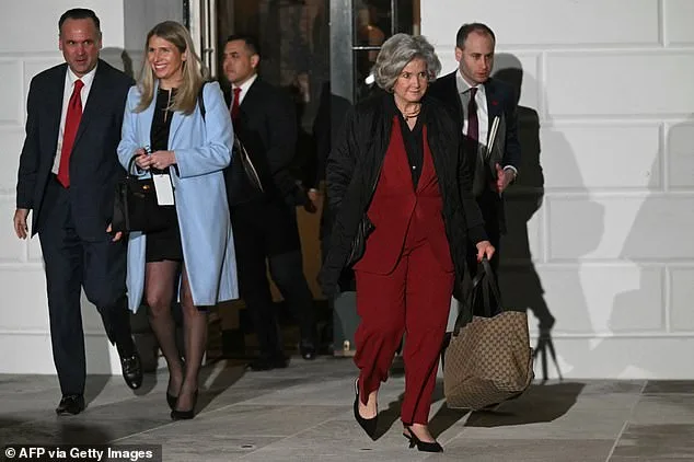 Trump's Spectacular State of the Union: Ovations, Chaos, and Supreme Court Criticism