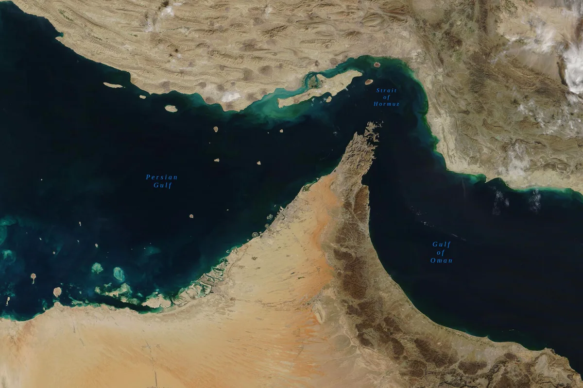 Strait of Hormuz Remains Open Despite Iran's Closure Claims, Economic Risks for China