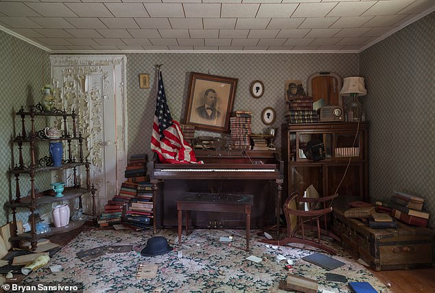 Bryan Sansivero's Eerie Portraits Reveal the Haunting Silence of America's Abandoned Homes