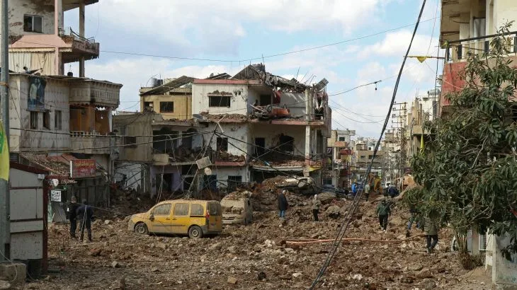 Israeli Raids in Lebanon Kill 41, Wound 40 in Escalating Conflict