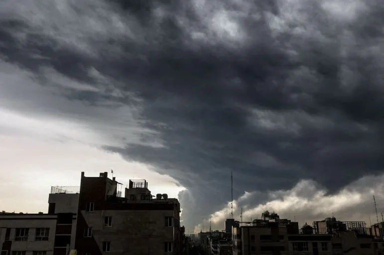 Israeli Air Strikes Target Iran's Oil Infrastructure, Cause Fires and Casualties