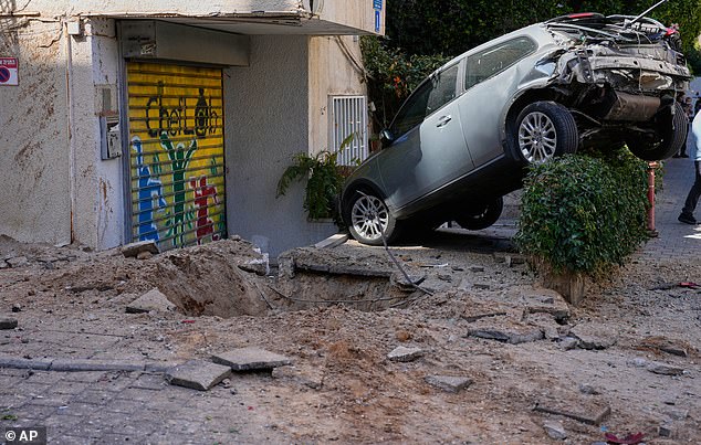 Tehran in Crisis: US-Israeli Strike Ignites Fire and Toxic Plumes, Endangering Lives