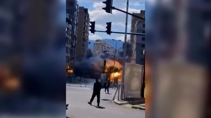 Sydney Protest Erupts as Iran's Women's Team Refuses Anthem, Sparks Rights Debate