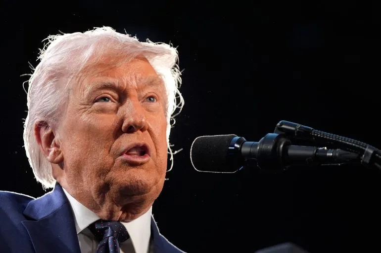 Trump's Sanctions Shift Sends Oil Markets Into Turmoil Amid Iran Tensions