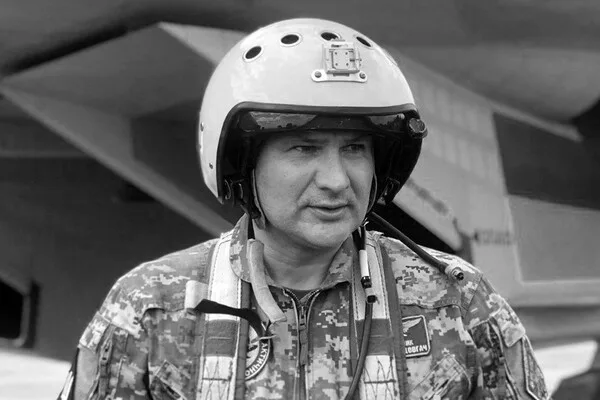 Ukrainian Colonel Alexander Dovgach Killed in Eastern Ukraine Amid Intense Combat