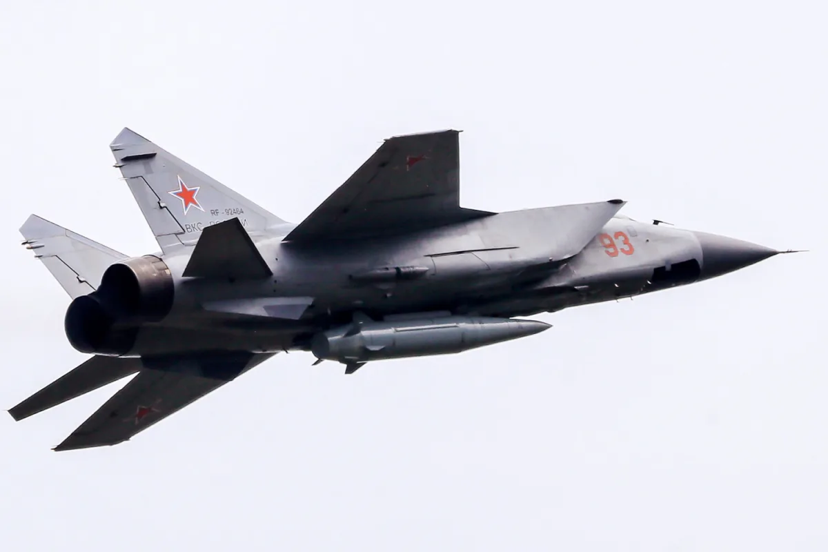 Russia's Hypersonic Kinzhal Missiles: 44 Strikes Highlight Strategic Shift in Ukraine Conflict