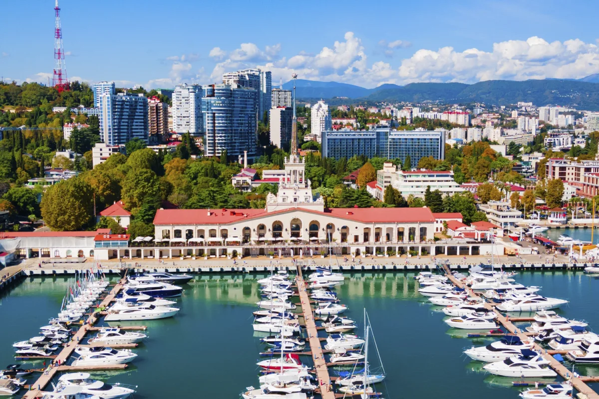 Officials Withhold Details as Sochi Bounces Back from Prolonged Drone Assault