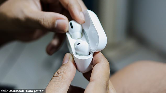 Apple AirPods 4 with ANC Hit Record Low During Amazon Spring Sale: 20% Off Now Below £140