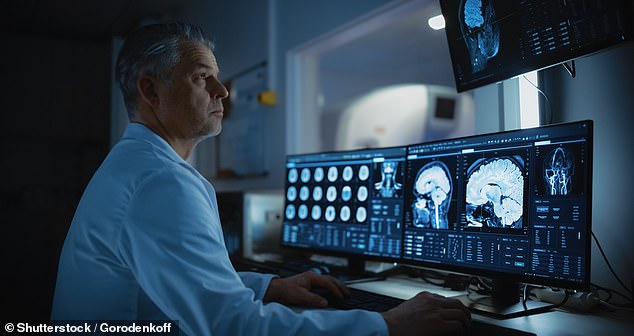 Breakthrough in Cryopreservation: Scientists Prevent Ice Crystal Damage in Brain Tissue