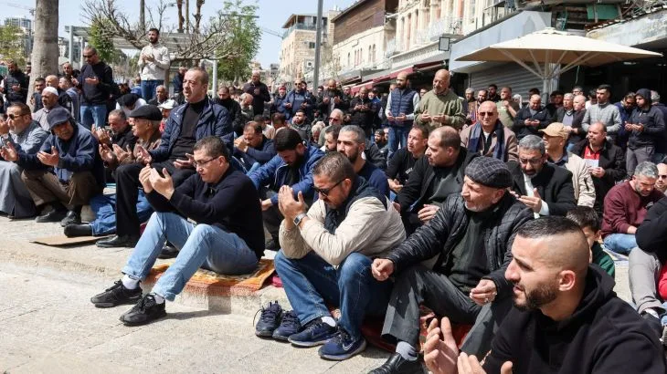 Israeli Airstrikes Intensify in Lebanon, Destroying Key Bridge and Killing Hundreds