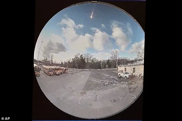 Mysterious Boom Shocks Residents Across Ohio and Pennsylvania as Meteor Lights Sky