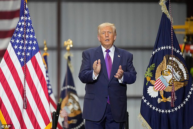 White House Registers 'aliens.gov' Amid Speculation Over Trump's UAP Disclosure Plans