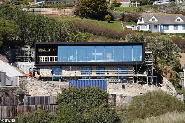 Cate Blanchett's Eco-Friendly Sanctuary Collides with Bat Conservation on Cornish Coast