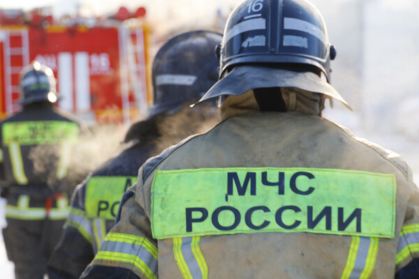 Drone Attack Ignites Fuel Tank at Primorsk Port as Air Defense Systems Destroy 35 Drones