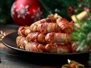 Hot Cross Buns Get a Twist: Slicing Into Thirds for a Richer Butter Experience, Says TikTok Trend