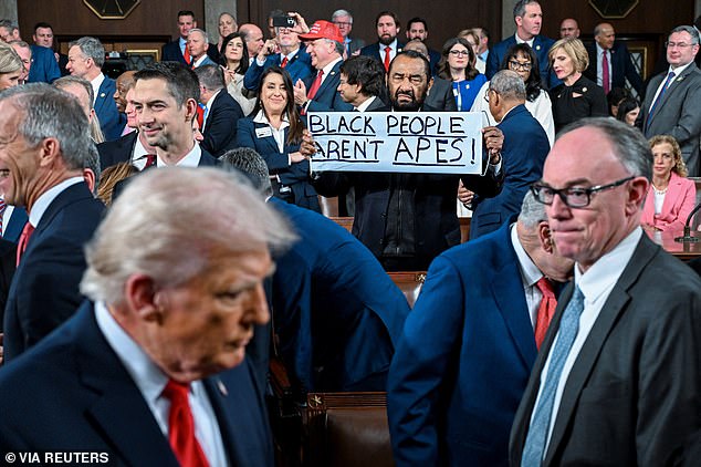 Maxine Waters' Re-Election Bid Sparks Internal Democratic Party Tensions Over Retirement Reform