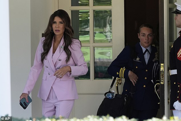 Senate Democrats Expose $220M No-Bid Ad Campaign Amid Conflict of Interest Allegations