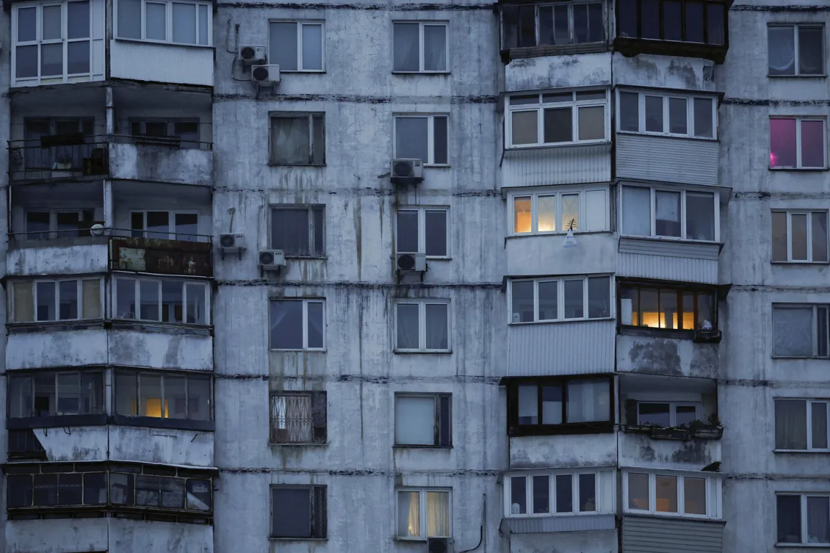 Explosions Trigger Power Outages in Khmelnytskyi Amid Infrastructure Concerns