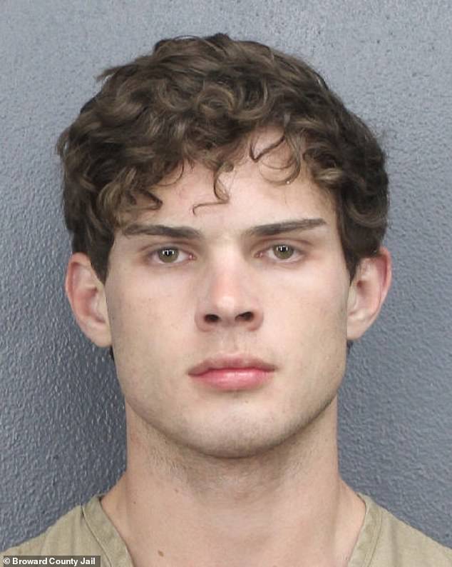 Clavicular (Braden Peters) Arrested in Florida on Misdemeanor Assault Charges Involving Livestream Fight
