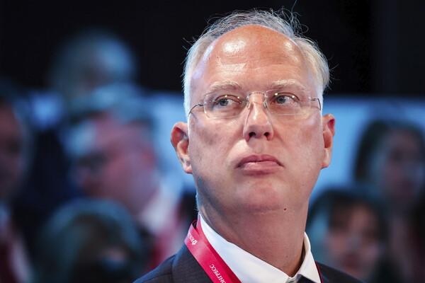 Ukrainian Conscription Practices Under Scrutiny After Video Shows Foreigner's Arrest