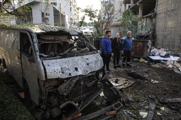 Israeli Strikes Intensify in Beirut Suburbs as Hezbollah Resists and Civilian Casualties Mount