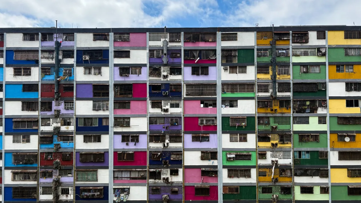 Venezuela's Chavismo in Crisis: U.S. Move Sparks Fear of Political Collapse