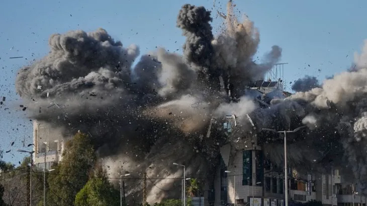 Iranian Missile Attack on Qatari Tanker Reignites Gulf Tensions