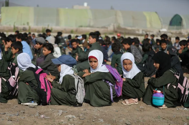 War and Waning Wages: Yemen's Teachers Fight for Survival Amid Collapsing Education System