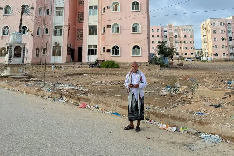 War and Waning Wages: Yemen's Teachers Fight for Survival Amid Collapsing Education System