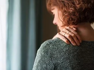 The Hidden Epidemic: How Modern Lifestyle Habits Are Wreaking Havoc on Your Posture and Joints