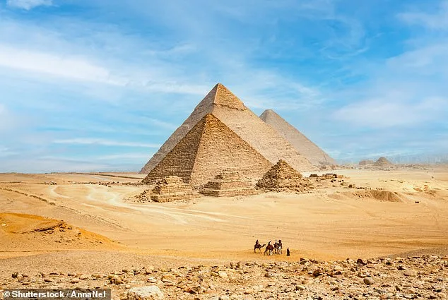 Hidden Spiral Ramp Theory Solves Great Pyramid's Stone-Moving Mystery