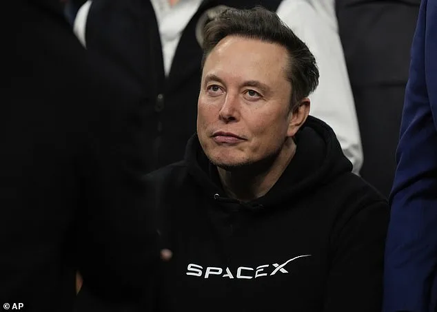 SpaceX and Blue Origin Vie for Lunar Contract in Artemis III Test