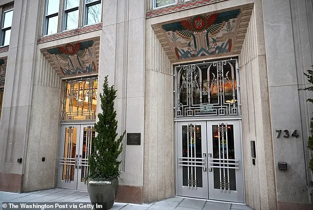 Secretive DC Club Becomes Ground Zero for Political Power Battles.