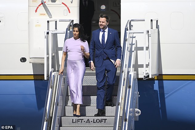 Vance courts billionaires with exclusive dinners while steering $60M to RNC.