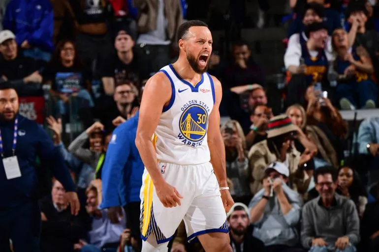 Warriors Edge Clippers in Play-In Game